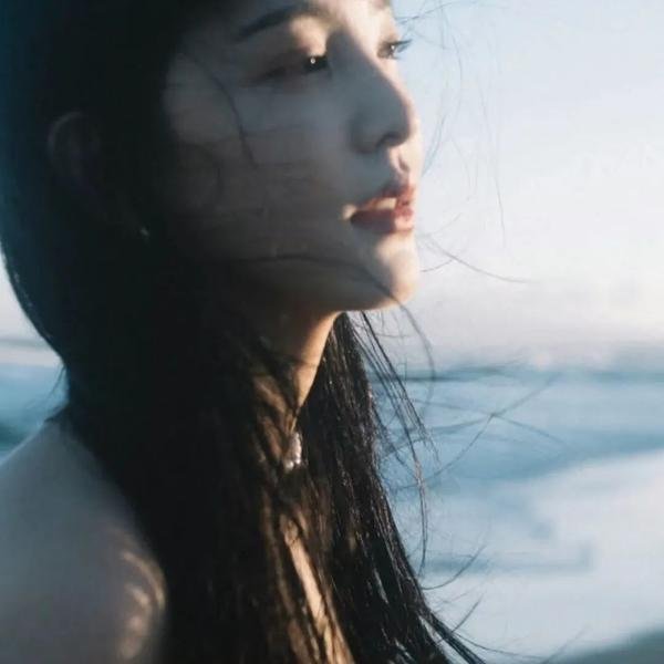 当女孩遇到熊